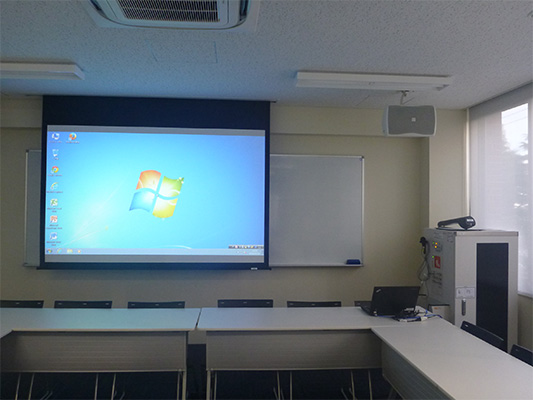 演習室:PC利用の様子